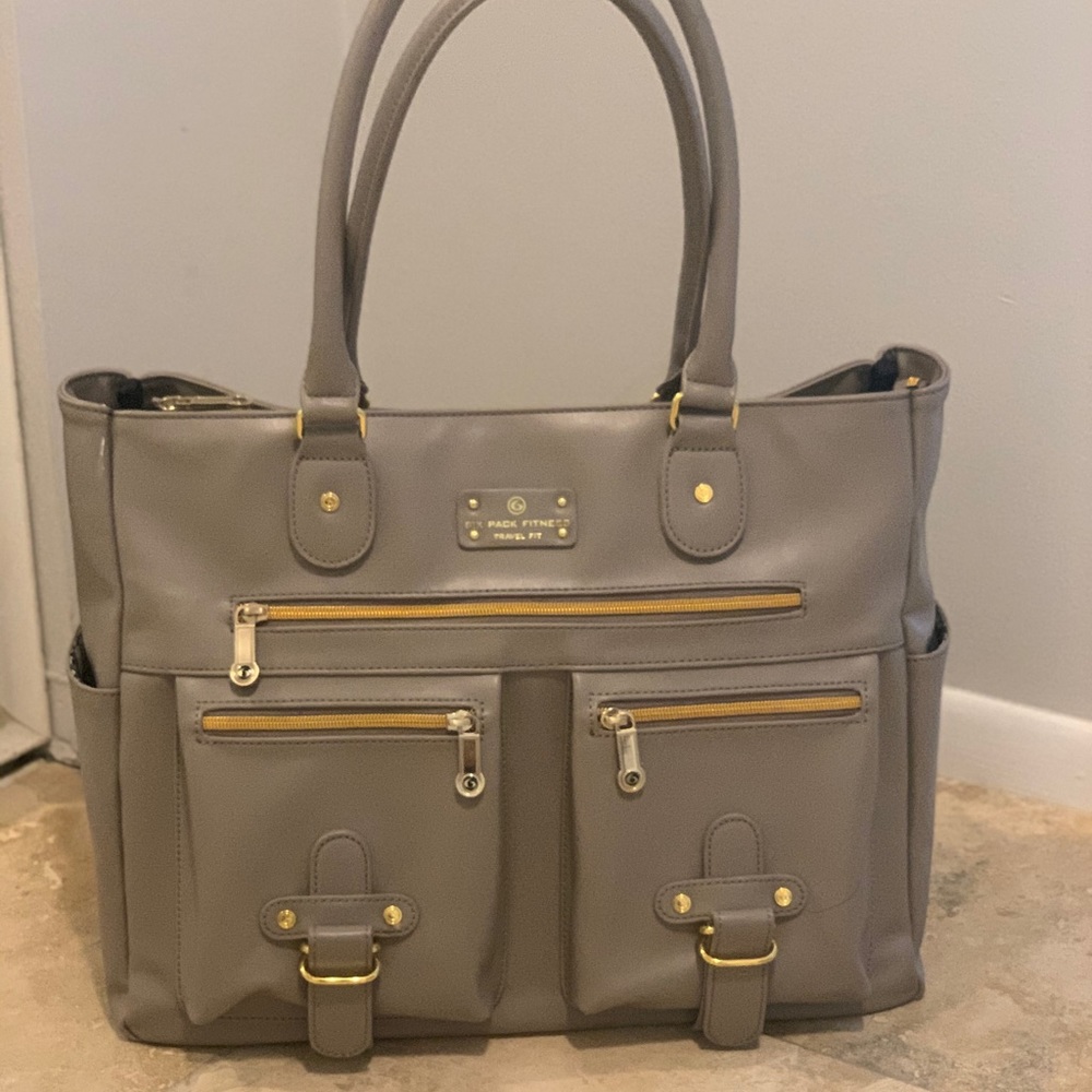 Six Pack Travel Bag